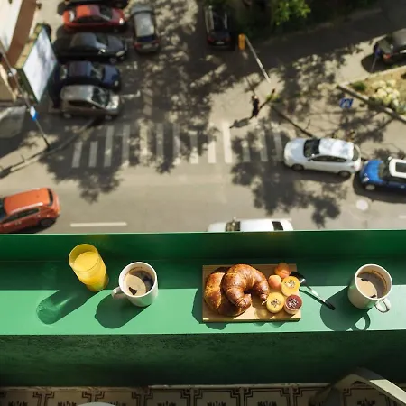 Wilson Center Cosy *