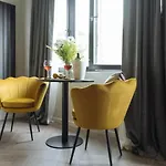 Apartament Wilson Royal Palace View Free Parking Bucureşti