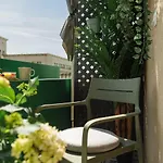 Wilson Royal Palace View Free Parking Apartament *