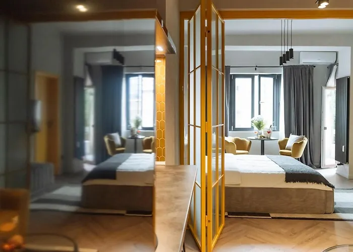 Wilson Center Cosy *